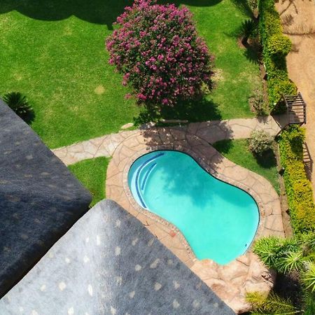 Mmakosha Lodge Pretoria-Noord Exterior foto